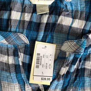 Short sleeve plaid shirt